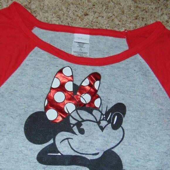 Womens Pajamas Shirt Large Disney Minnie Mouse Gray Red Foiled Short Sleeve Top - Picture 2 of 5